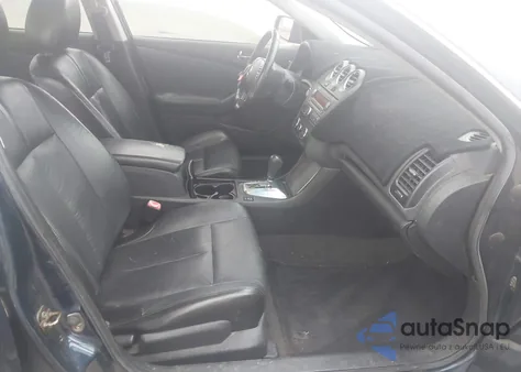 2010 Nissan Altima 2.5 S z USA, uszkodzony, nr VIN 1N4AL2AP1AN553687